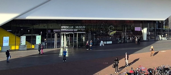 stedelijk_museum_amsterdam